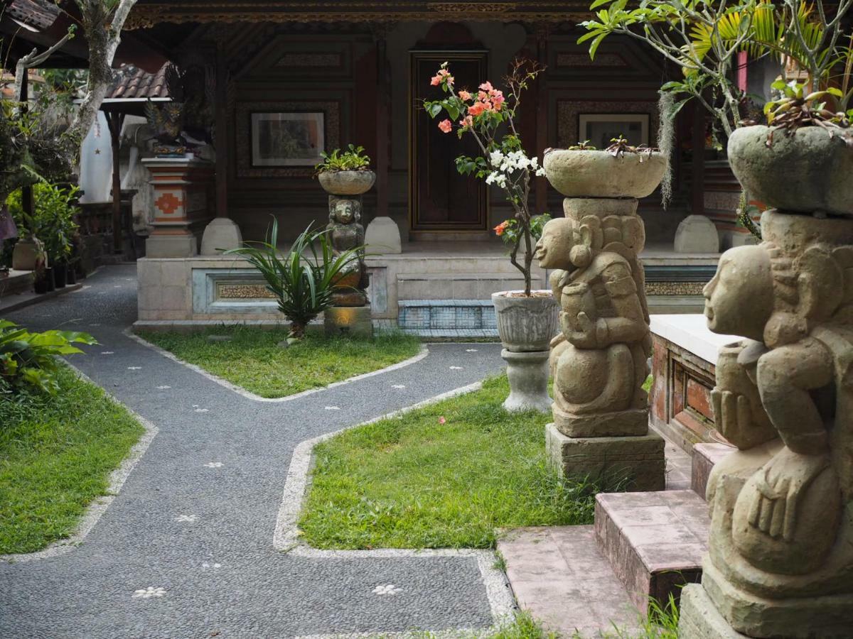 Kampung Sari Homestay 우붓 외부 사진